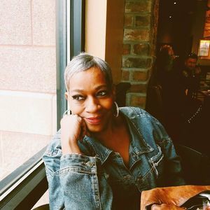 Meet your Posher, Lisa